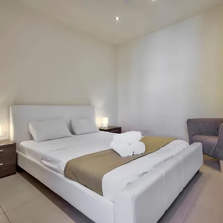 Vallettastay Lucky Star 103 * Valletta